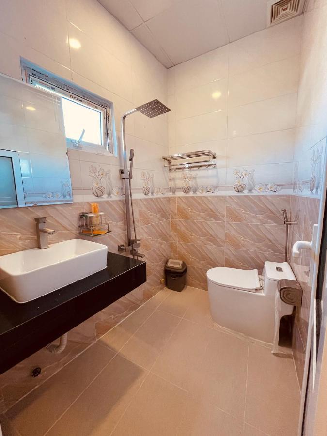 Kieu Trang Hotel Да Лат Екстериор снимка